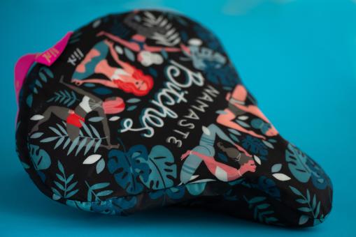 Liix Saddle Cover CatCoq Namaste Bitches 4