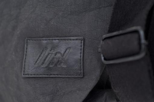 Liix Paperboy Rucksack / black in black 6